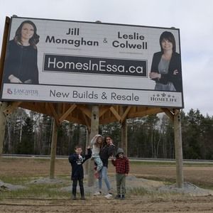 Meet your Posher, Leslie